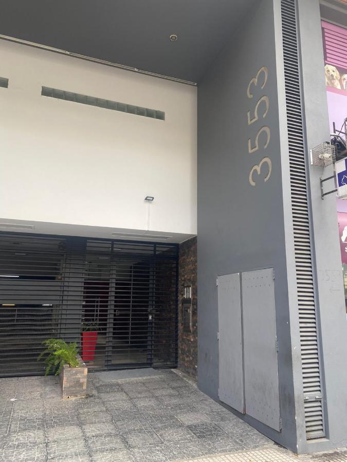 Avenida Corrientes Y Billinghurst A Metros De Abasto Shopping Buenos Aires Exterior foto